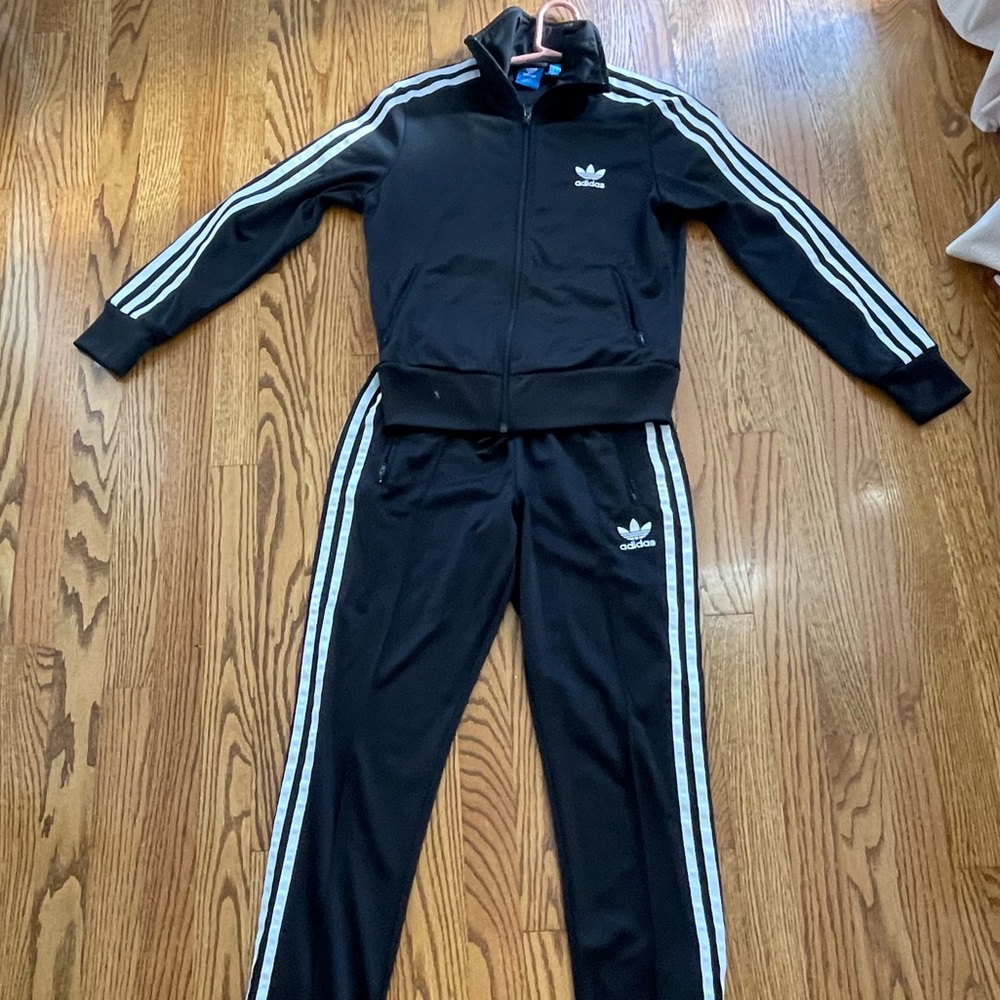 Adidas track suit/size S/excellent condition